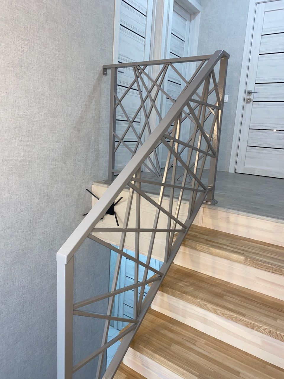 Перила, ограждения для лестницы