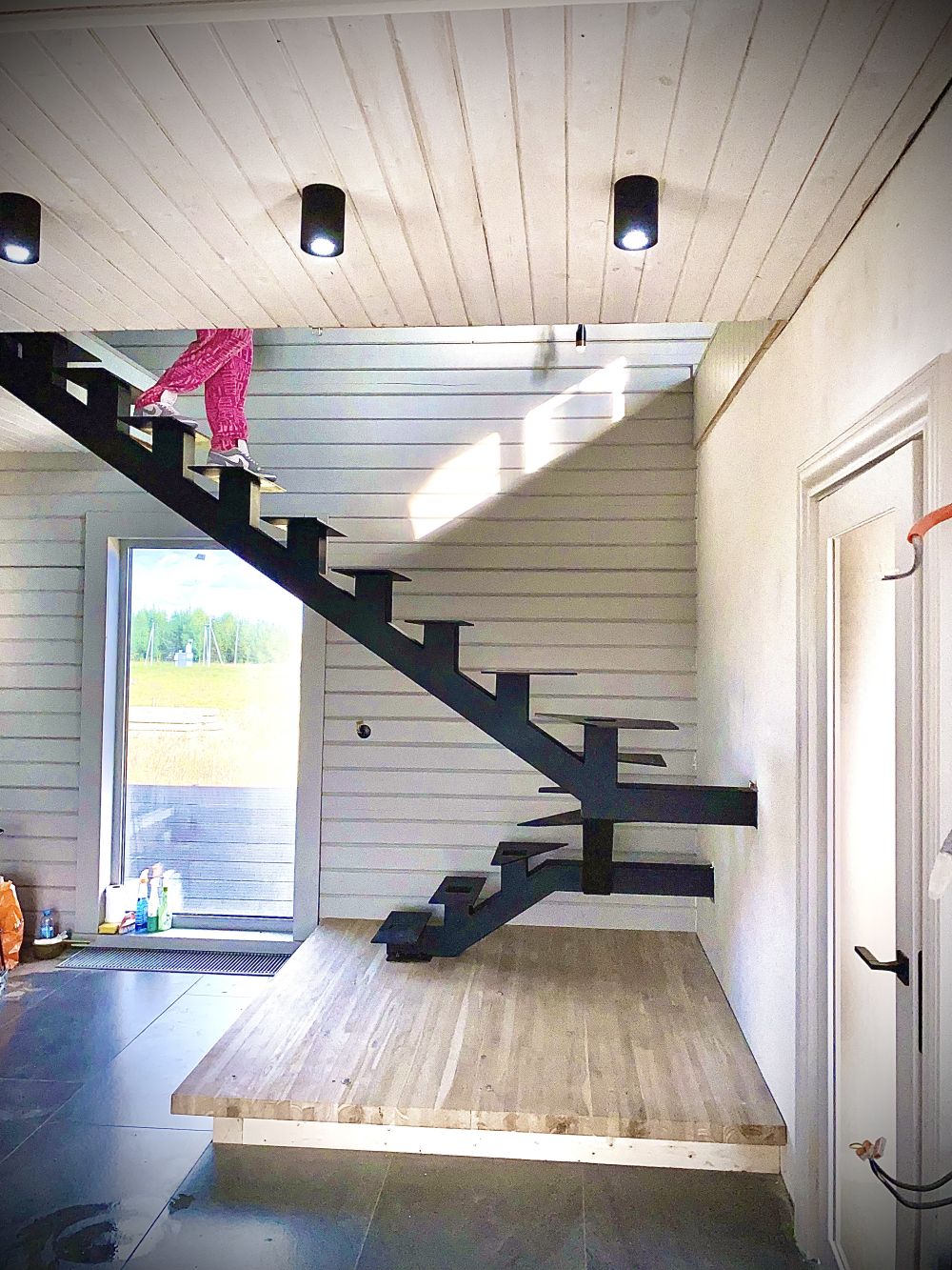 Лестницы из металла в дом