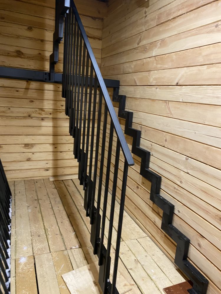 Лестницы из металла в дом