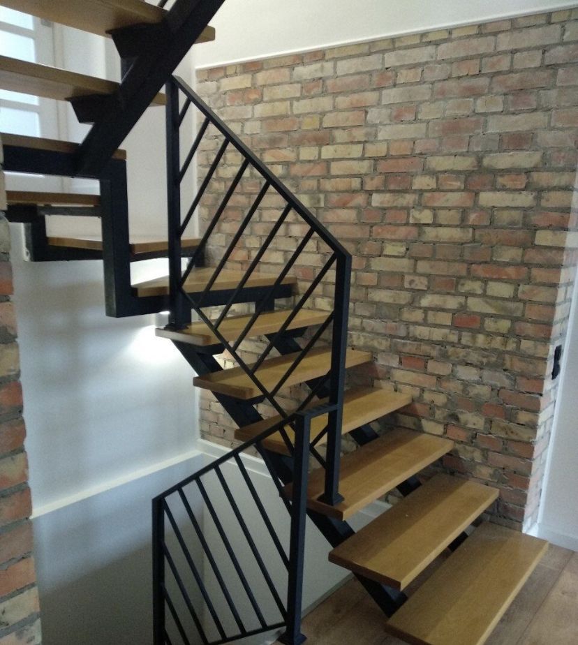 Лестницы из металла в дом