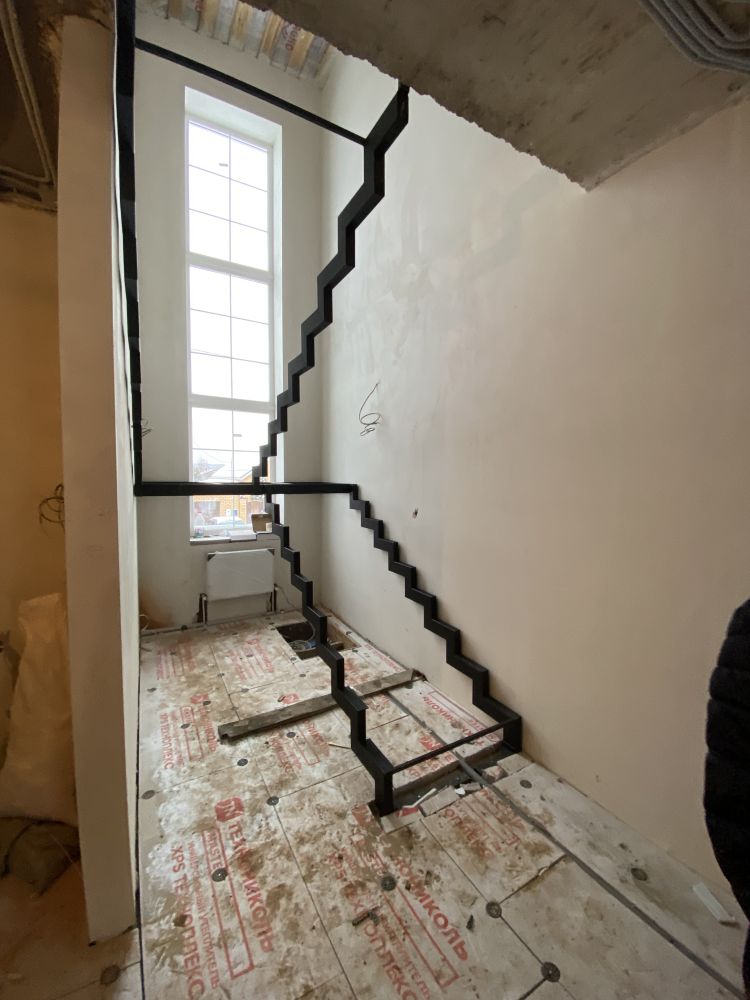 Лестницы из металла в дом