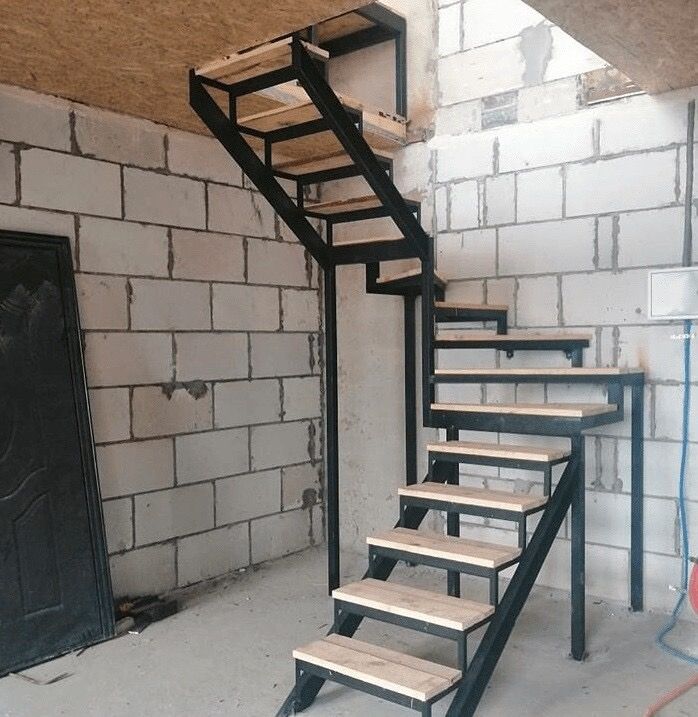 Лестницы из металла в дом