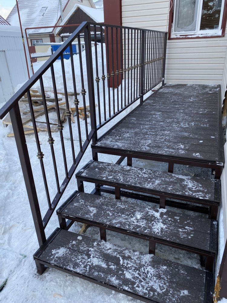 Лестницы из металла в дом