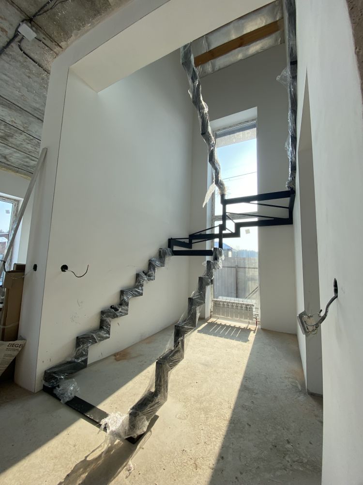 Лестницы из металла в дом