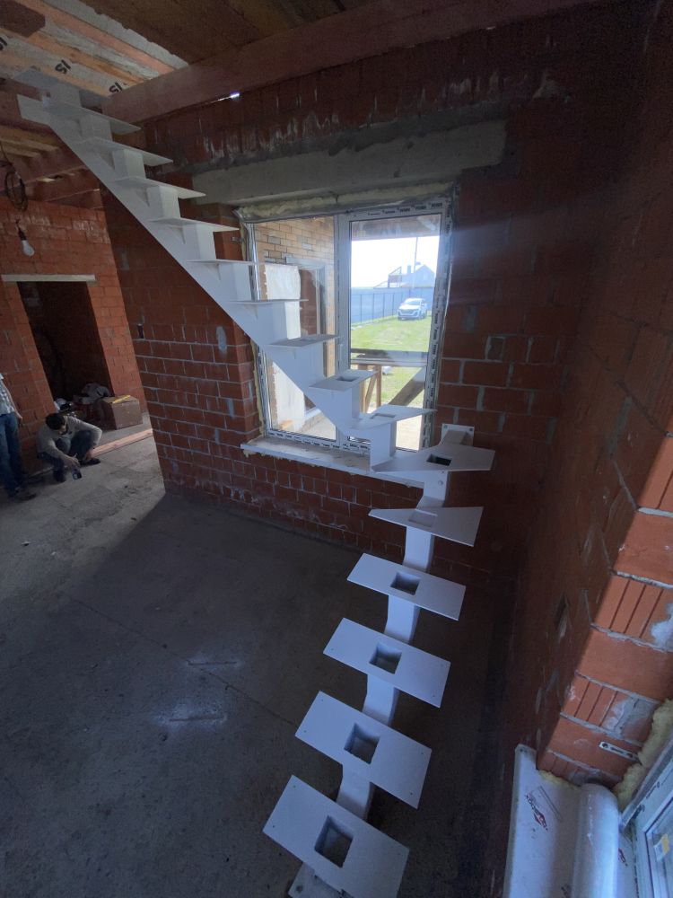 Лестницы из металла в дом