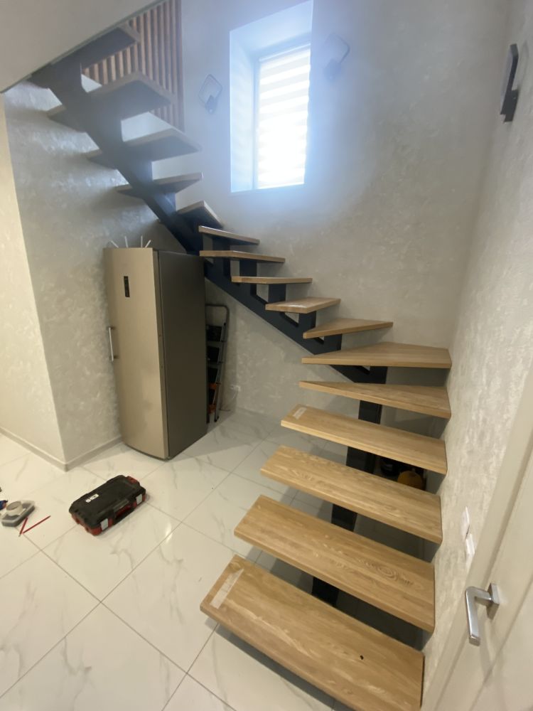 Лестницы из металла в дом