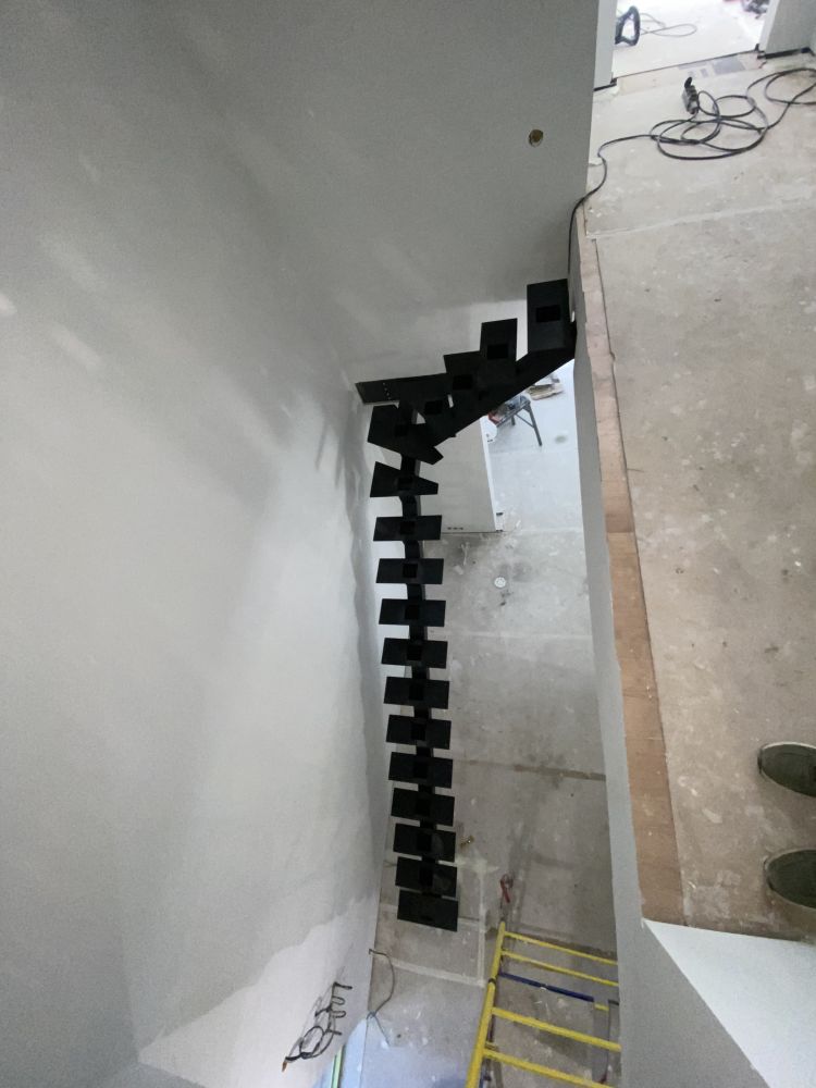 Лестницы из металла в дом