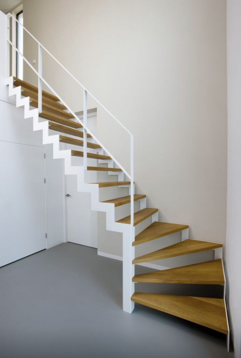 Лестницы из металла в дом