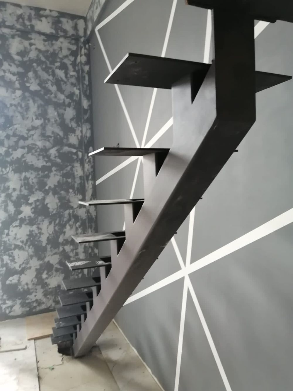 Лестницы из металла в дом