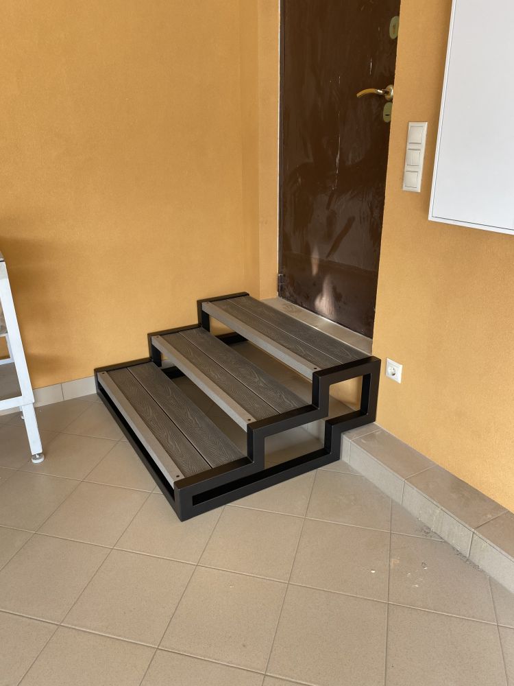 Лестницы из металла в дом