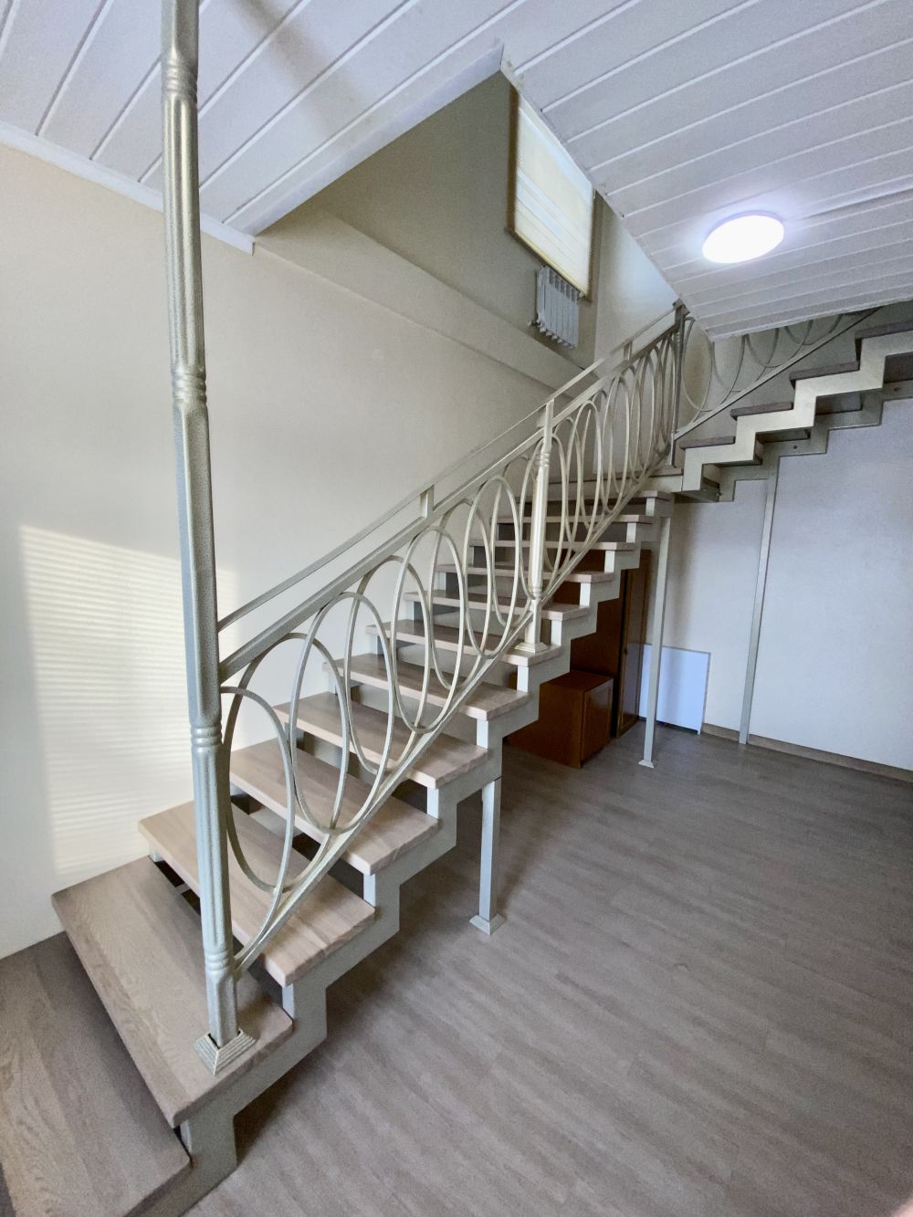 Лестницы из металла в дом