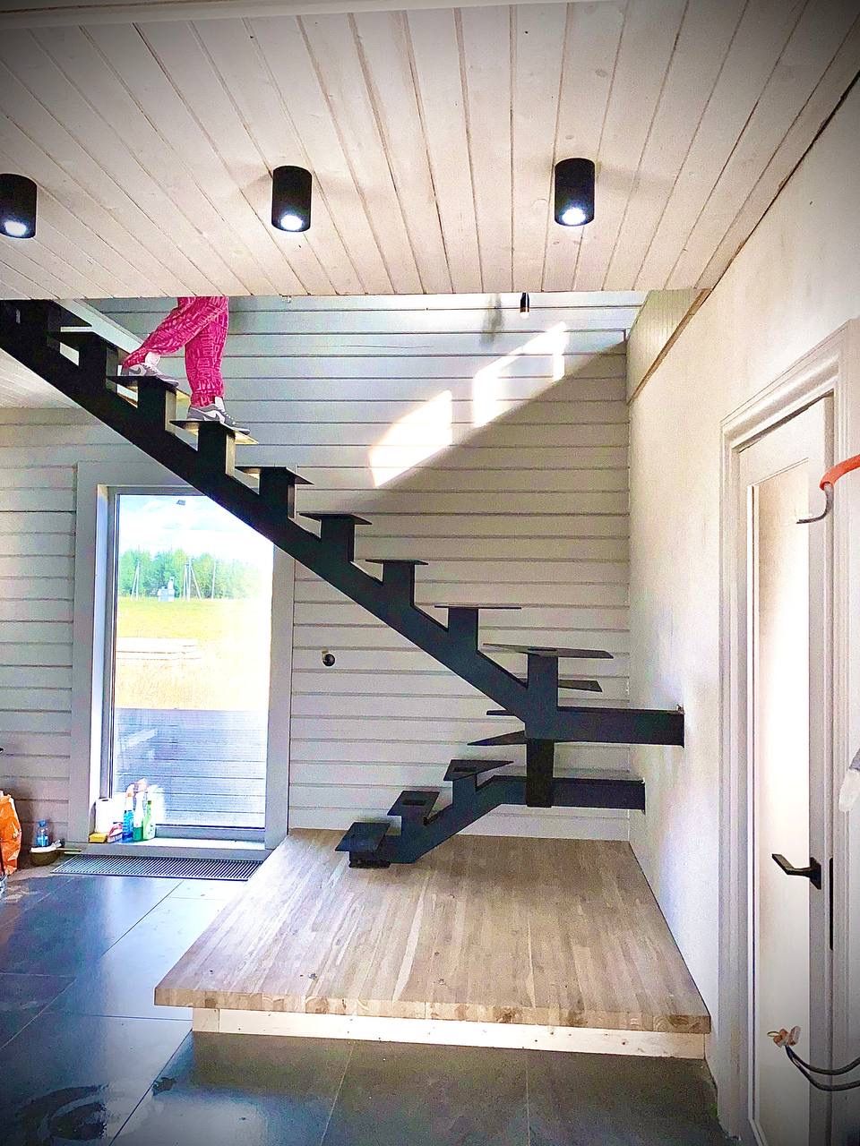 Лестницы из металла в дом