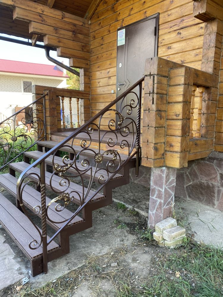 Лестницы из металла в дом