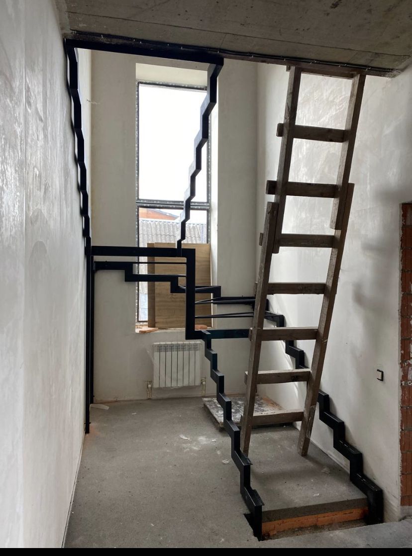 Лестницы из металла в дом