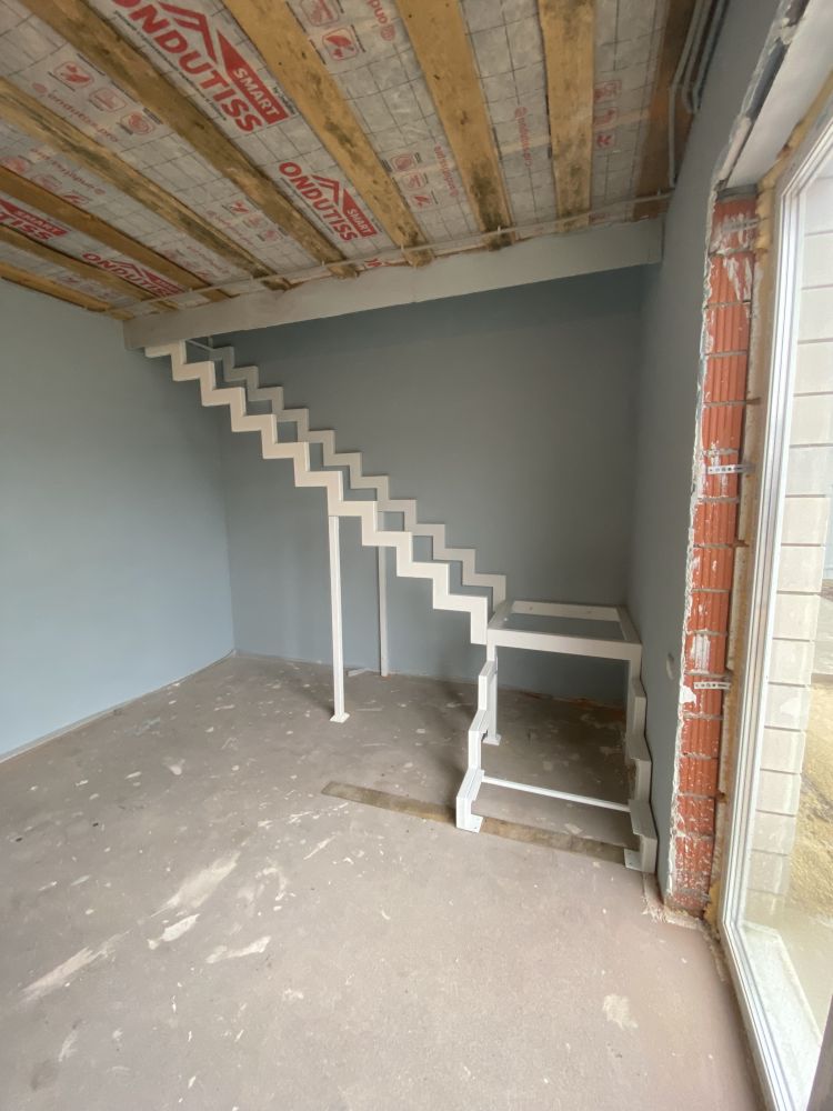 Лестницы из металла в дом