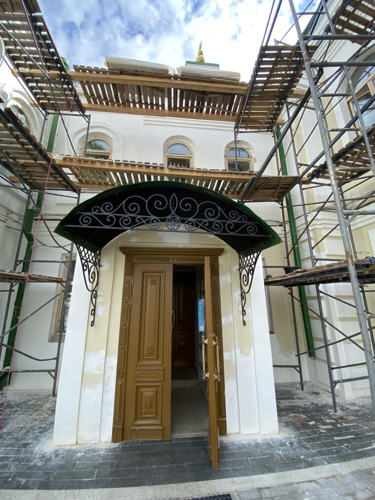 Козырьки, навесы