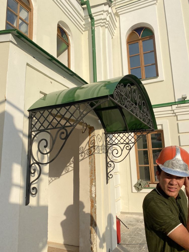 Козырьки, навесы