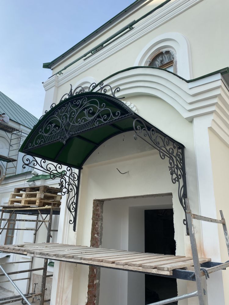 Козырьки, навесы